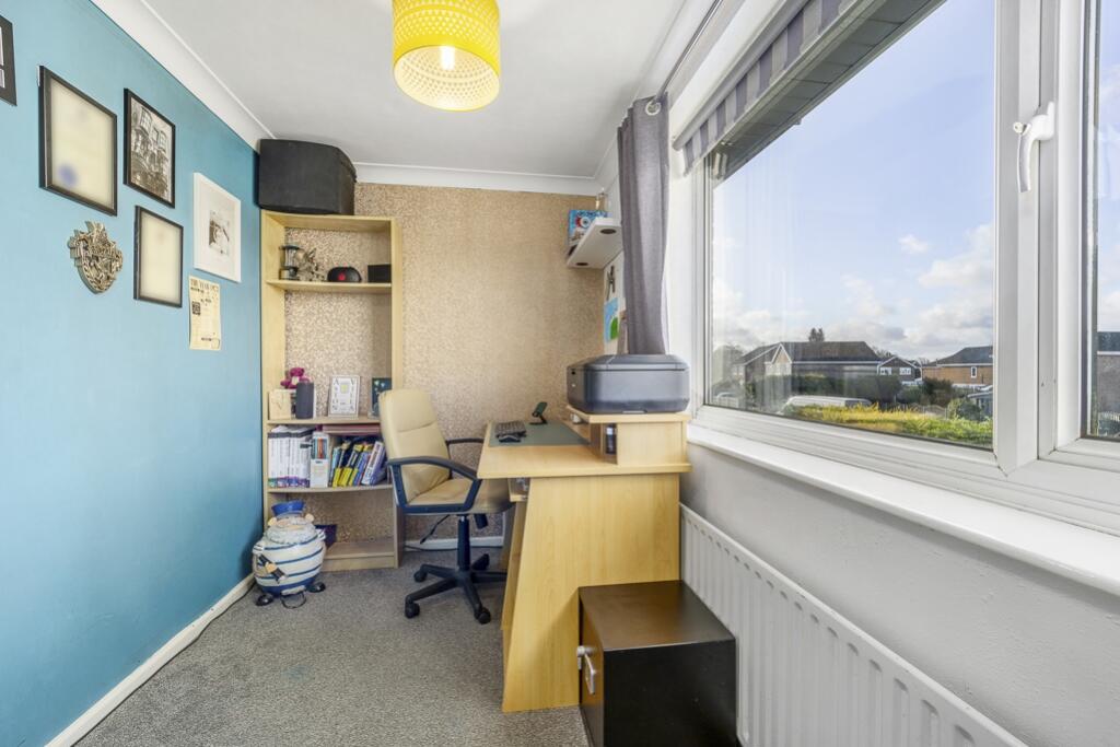 6 Lighton Avenue (Frampton)-32