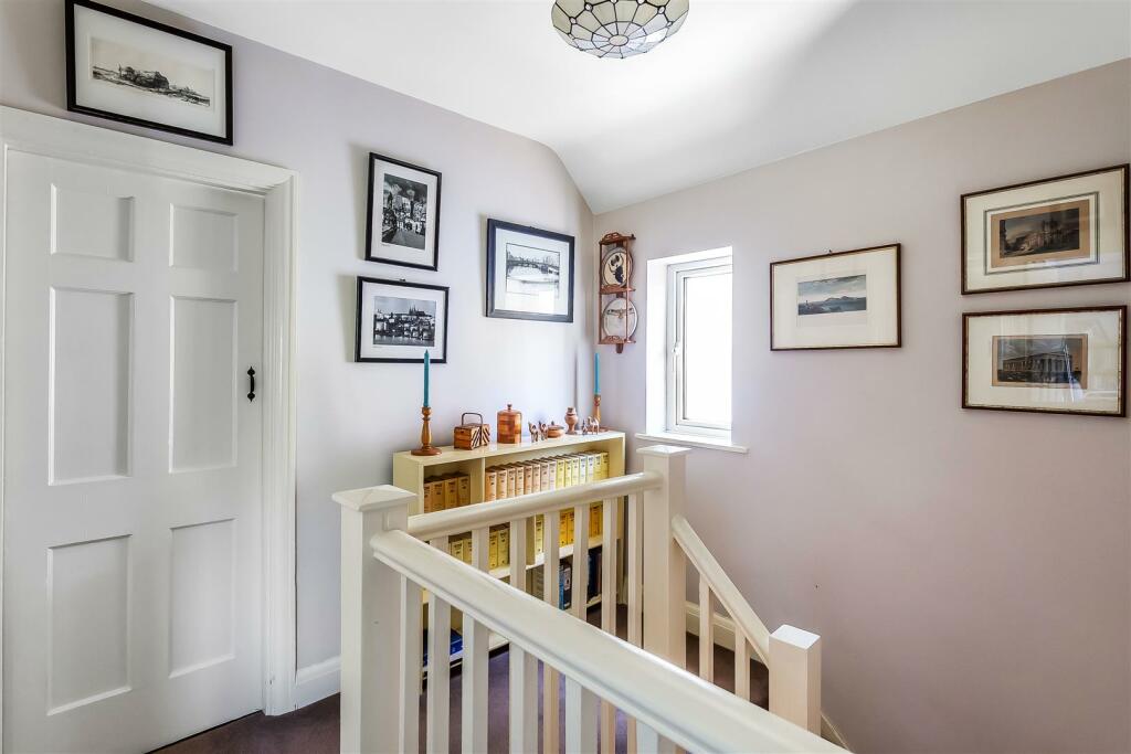 9-Raymead-Way-5.jpg