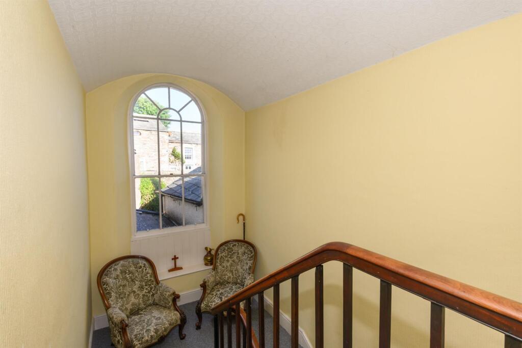 STAIRCASE AND LANDING