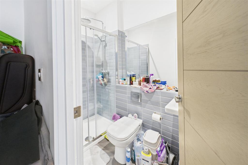 Flat 3 | 1 - 3, Old Church Road Clevedon, North So