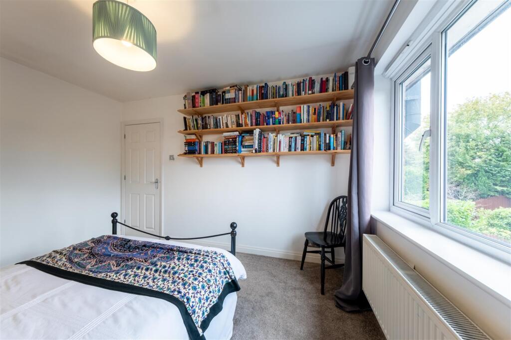 32 Waystead Close-036.jpg