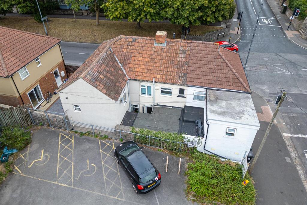 55 Lower High Street, Shirehampton, Bristol BS11 0