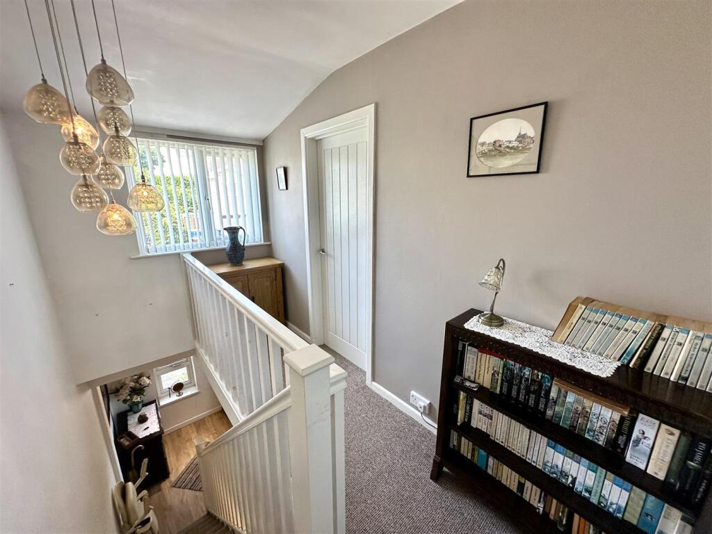 FIRST FLOOR STAIRS AND LANDING