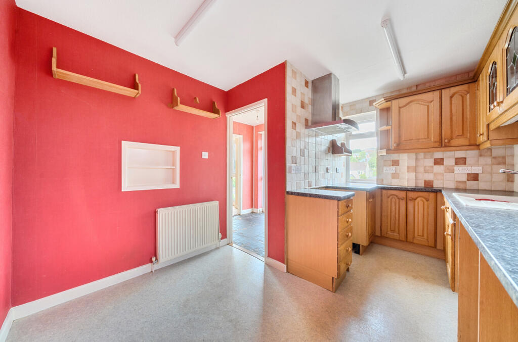 1304198-2-683f3d5...