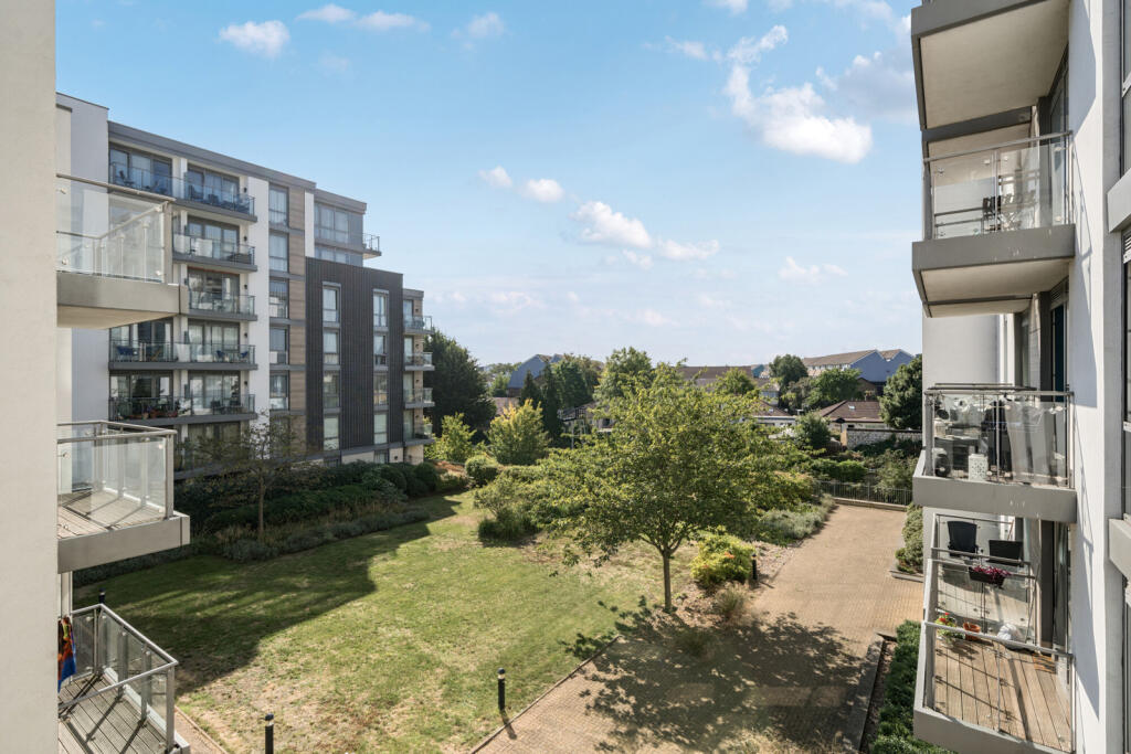 1336942-3-6899c00...