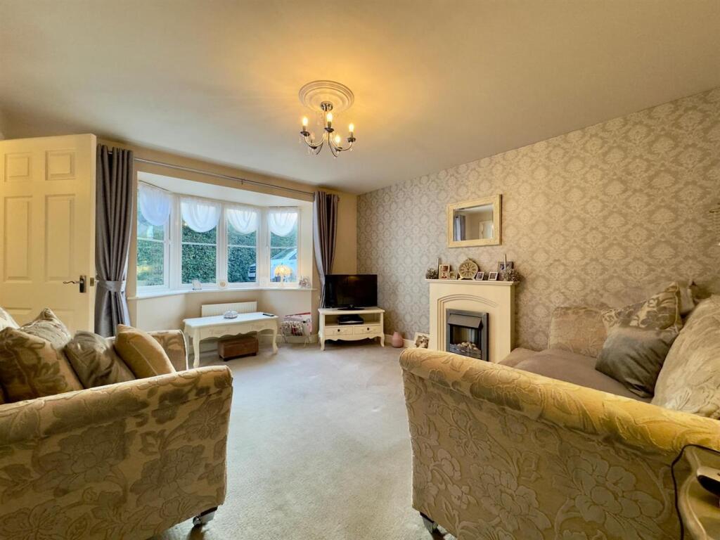 WhatsApp Image 2025-03-12 at 15.12.30 (9).jpeg