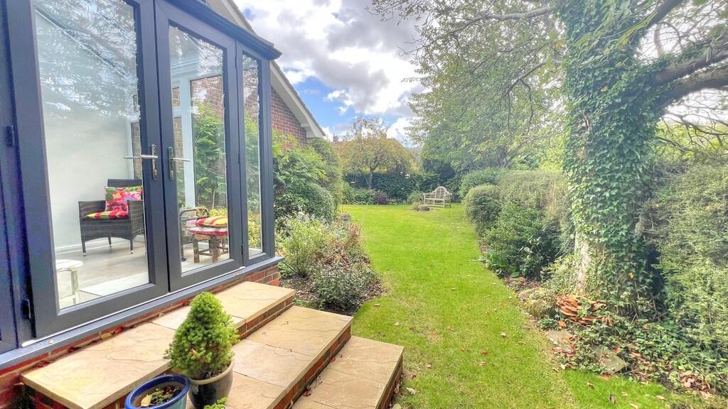 Hop Garden Back_S...