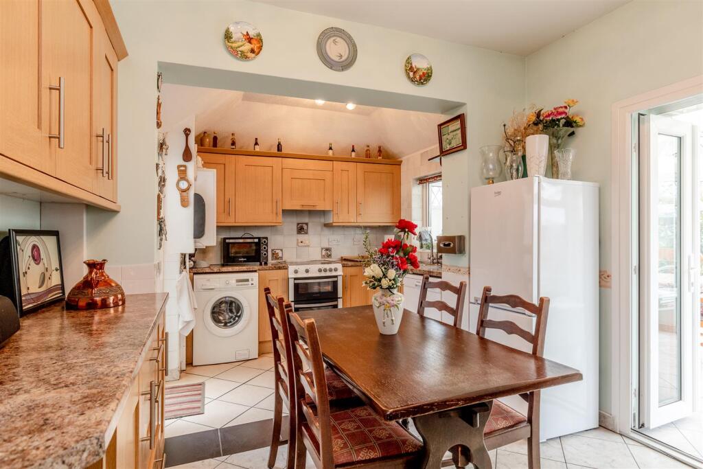 Canford Lane, Westbury on Trym Diner Kitchen 2.jpg