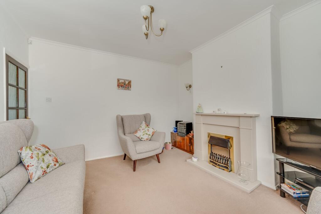 KITCHEN, DINER AND LIVING ROOM