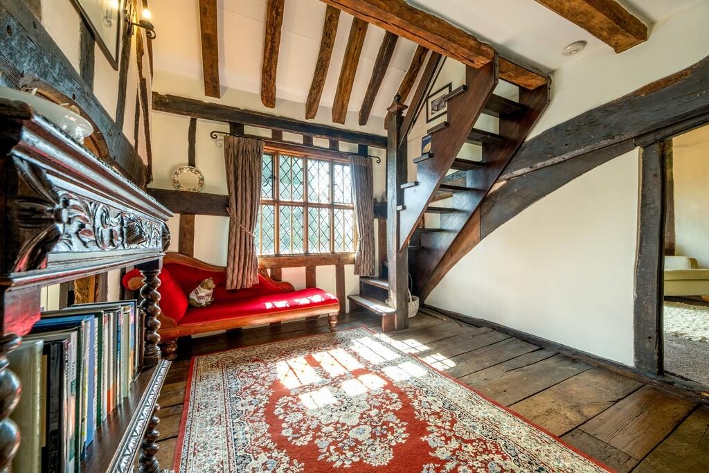 1440pxReads Hall-...