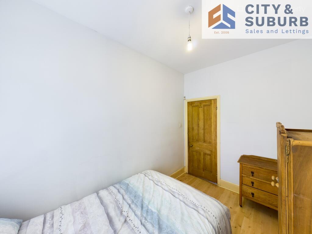 HS152 Bedroom 2