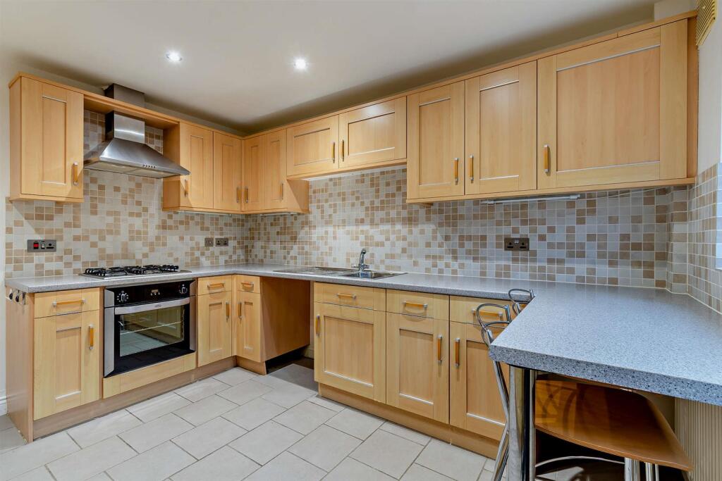 8635569-interior15-800.jpg