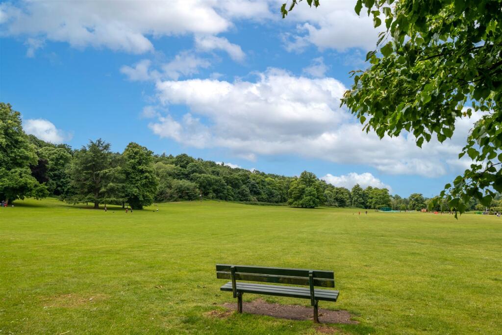 Priory Park, Reigate