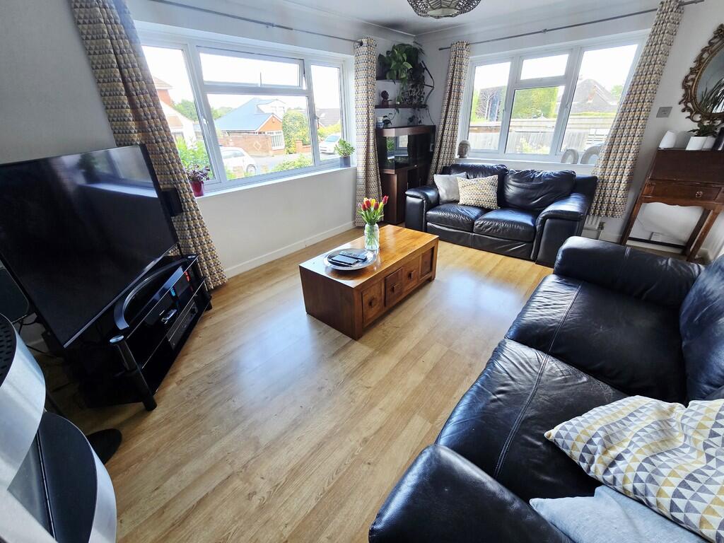 lounge 2