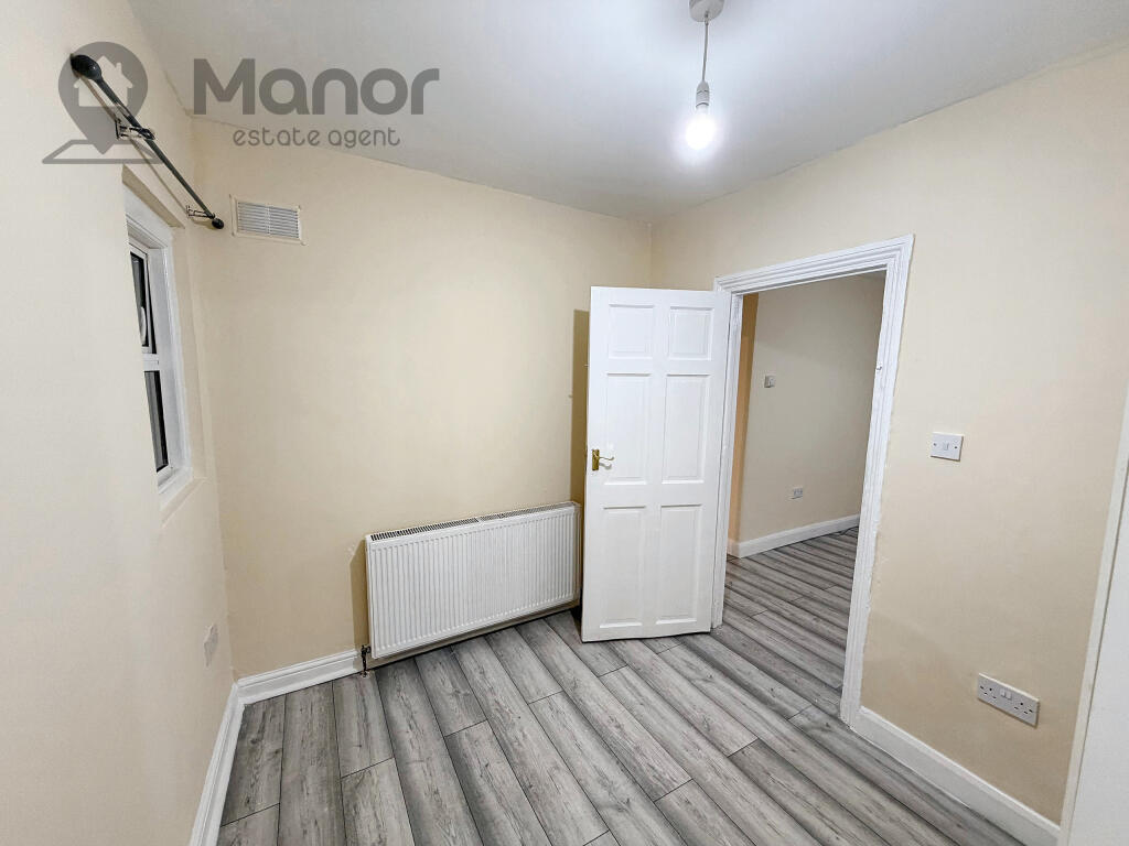 WhatsApp Image 2025-11-23 at 00.39.10 (3)