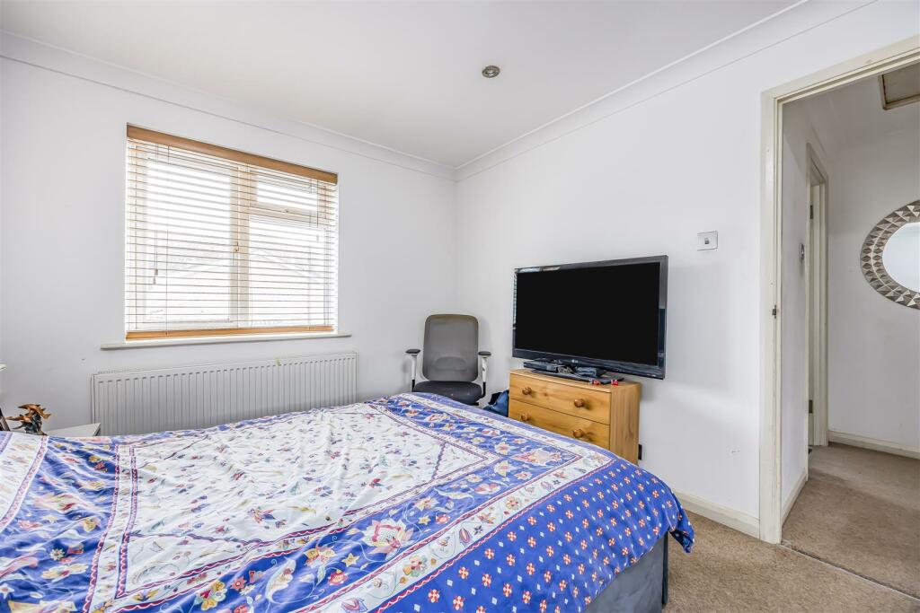 6 Hemlock Road, Waterlooville-PorticoMarketing-Nex