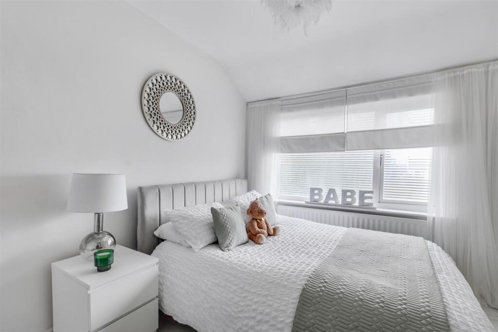 Bedroom 2_2.jpeg