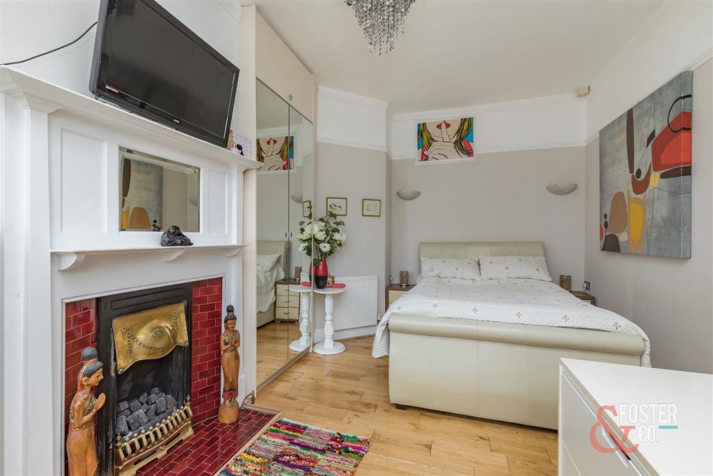 Palmeria Avenue, Mansions, Flat 7-2.JPG