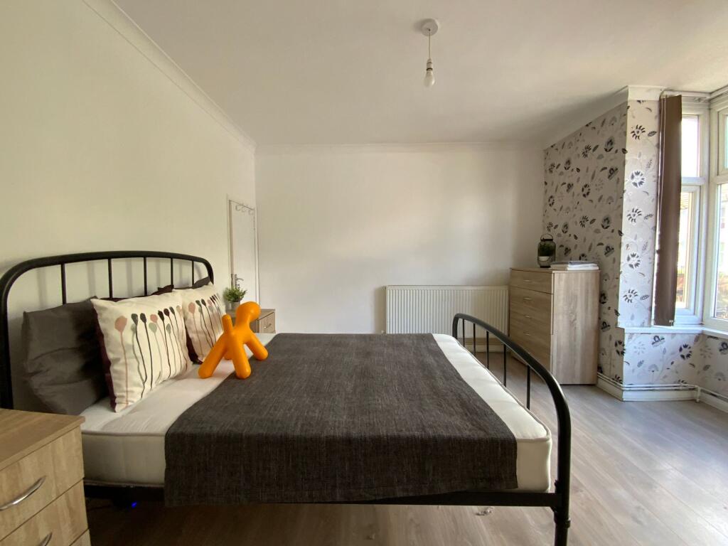 Bedroom 5