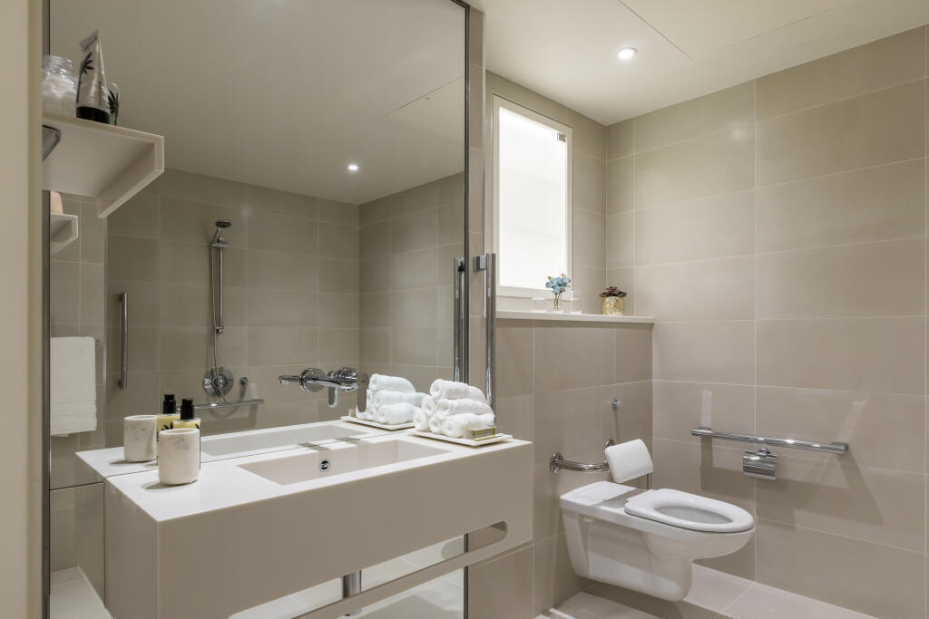 Ensuite Bathroom