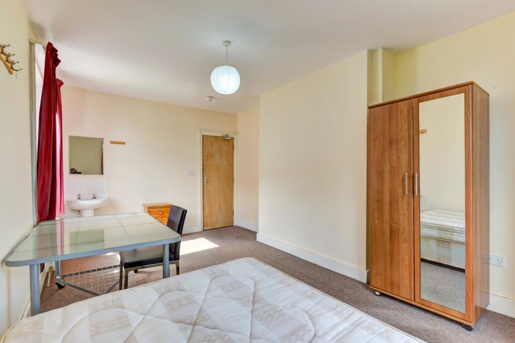 282 Ditchling Road Bedroom 3