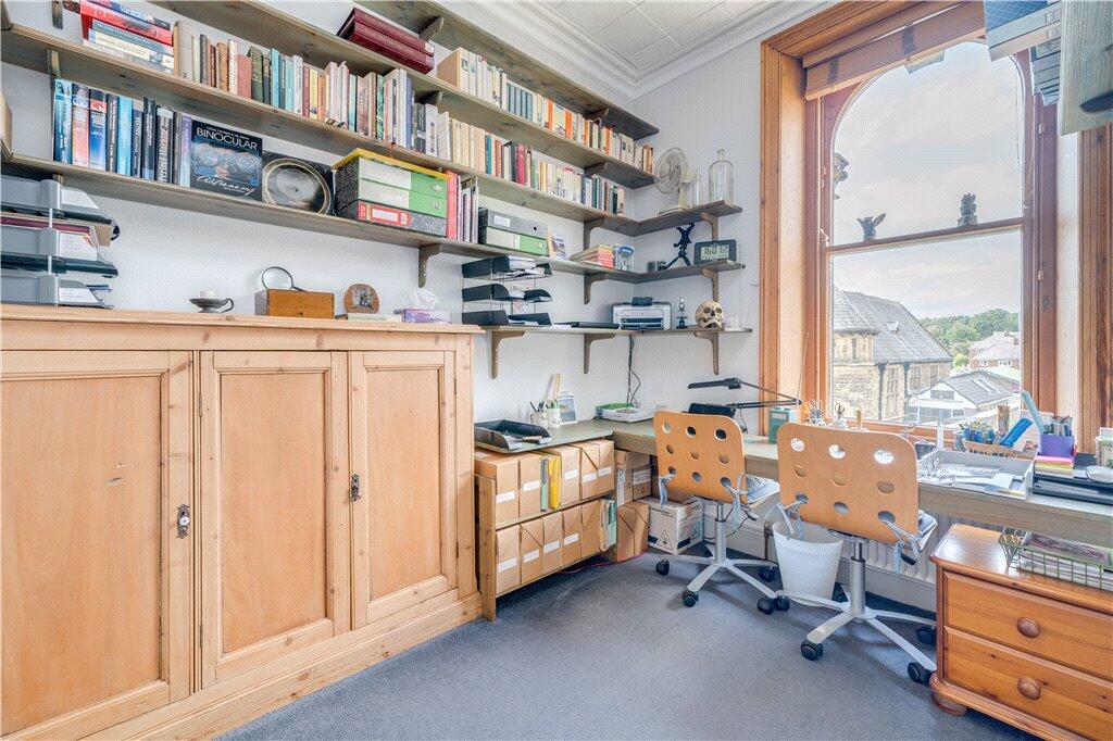 Bedroom 4 /Study