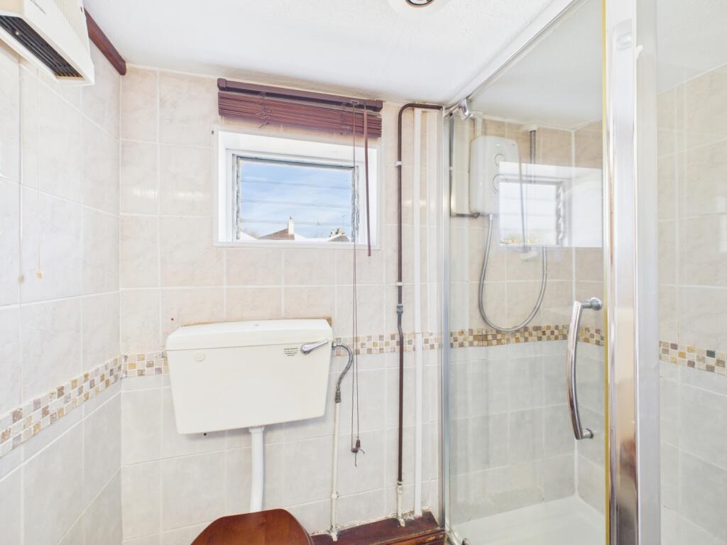 CAM01740G0-PR0365-STILL005