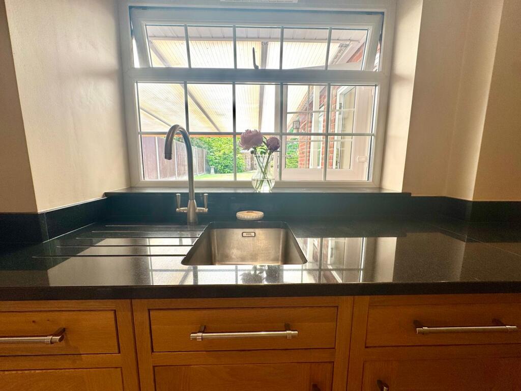 Kitchen 4