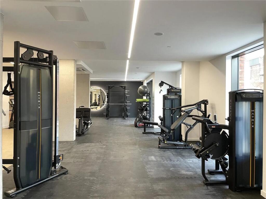 RESIDENTS AMENITIES