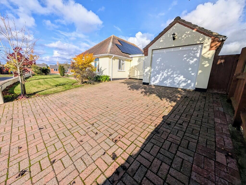 PXL_20251027_1138...