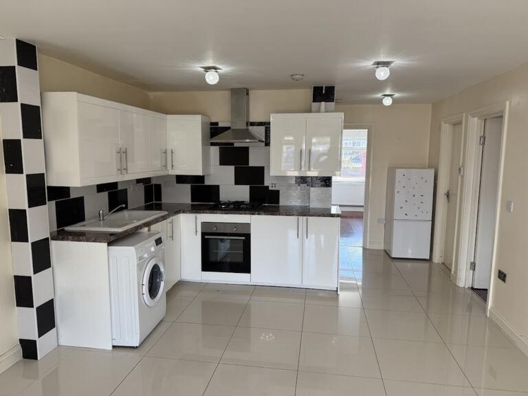 Kitchen/Lounge