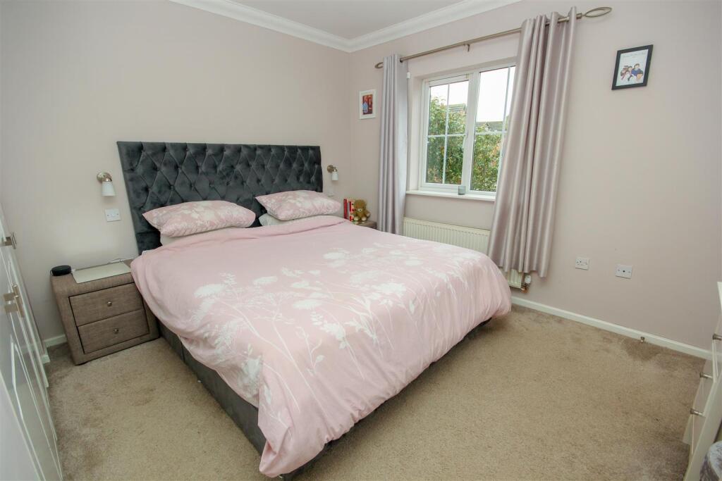 Master Bedroom.jpg