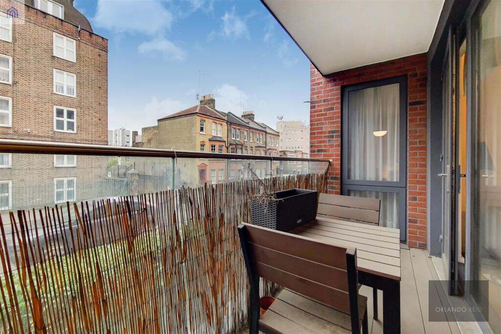 3_Patio-0.jpg