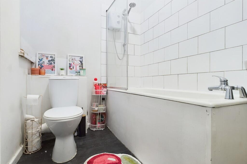 CAM01085G0-PR0523...