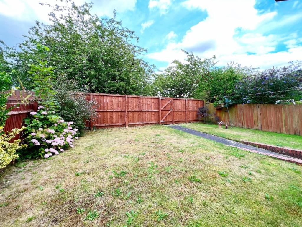 Garden 6.jpg