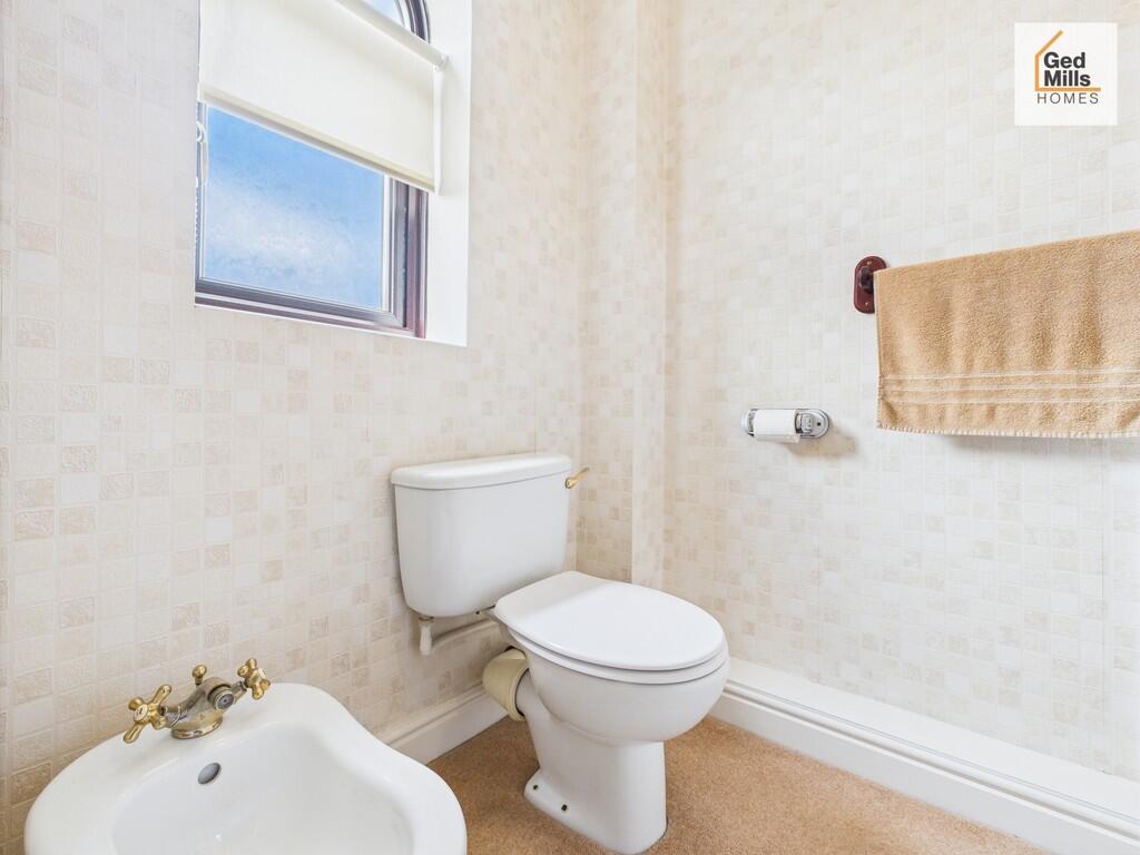 CAM04261G0-PR0066...