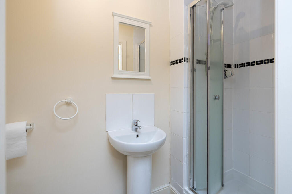 45 Newlands court...