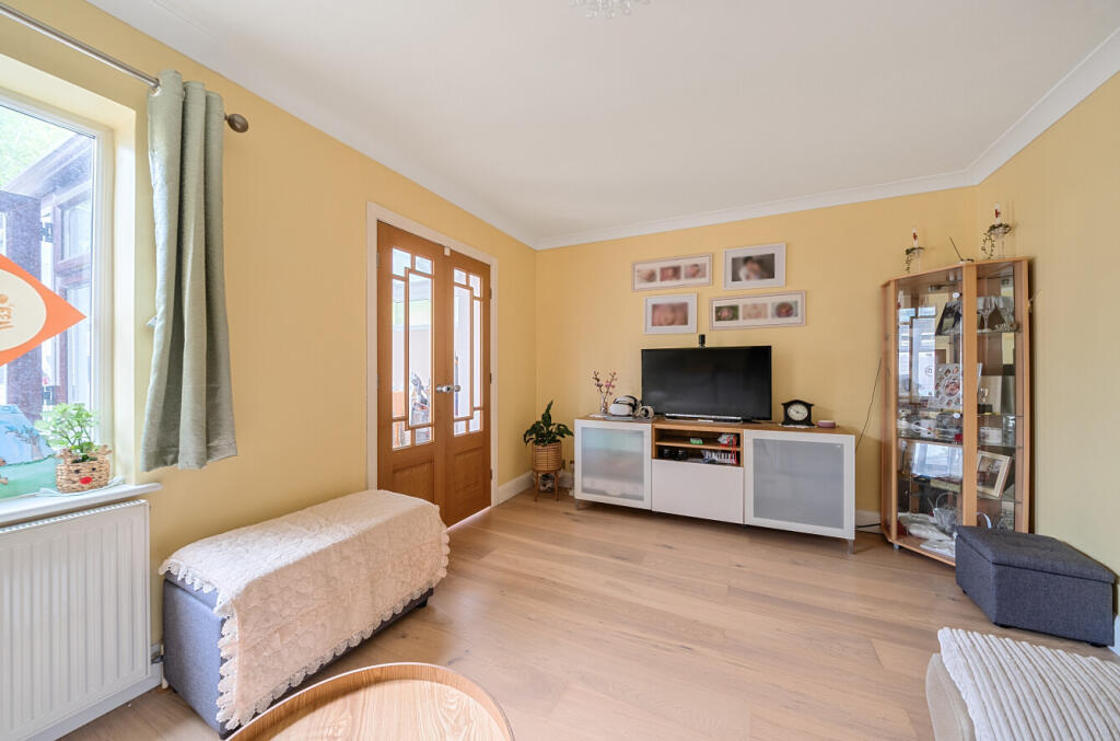 1296740-14-684073...