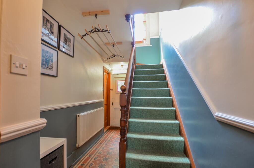 To Book A Viewing Call TPS Lostwithiel on 01208 87