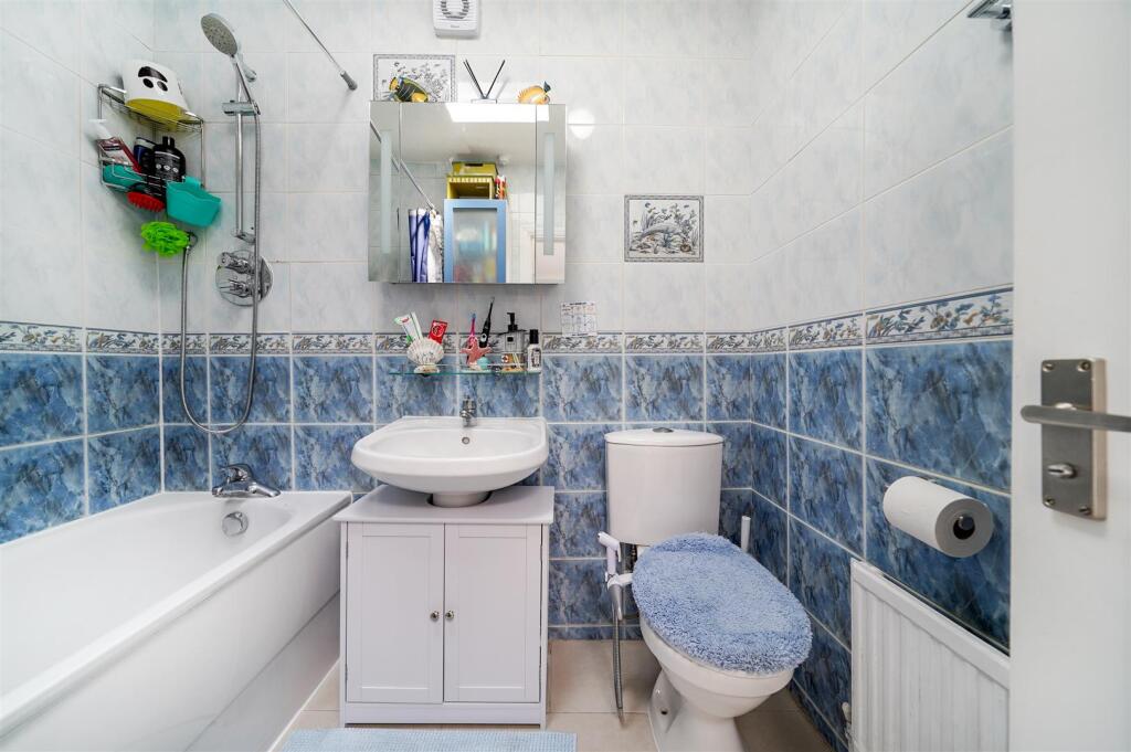 9 Hogan Mews - DNyyHjEjIkkwzuxOlQUA.jpg