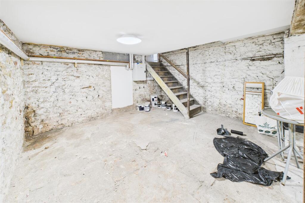 2 Osborne Villas, Kingsdown, Bristol BS2 8BP | Fre