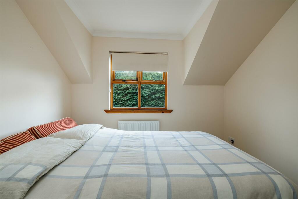 2 Galloway Court Darnick 11.JPG