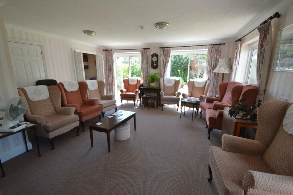 10 Cheriton Court Communal Lounge.jpg