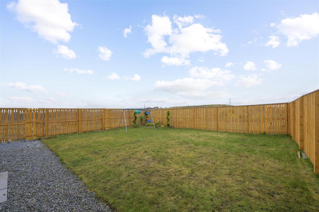 24 Jenny McCallum Way 043.jpg