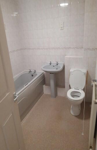Bathroom/Shower