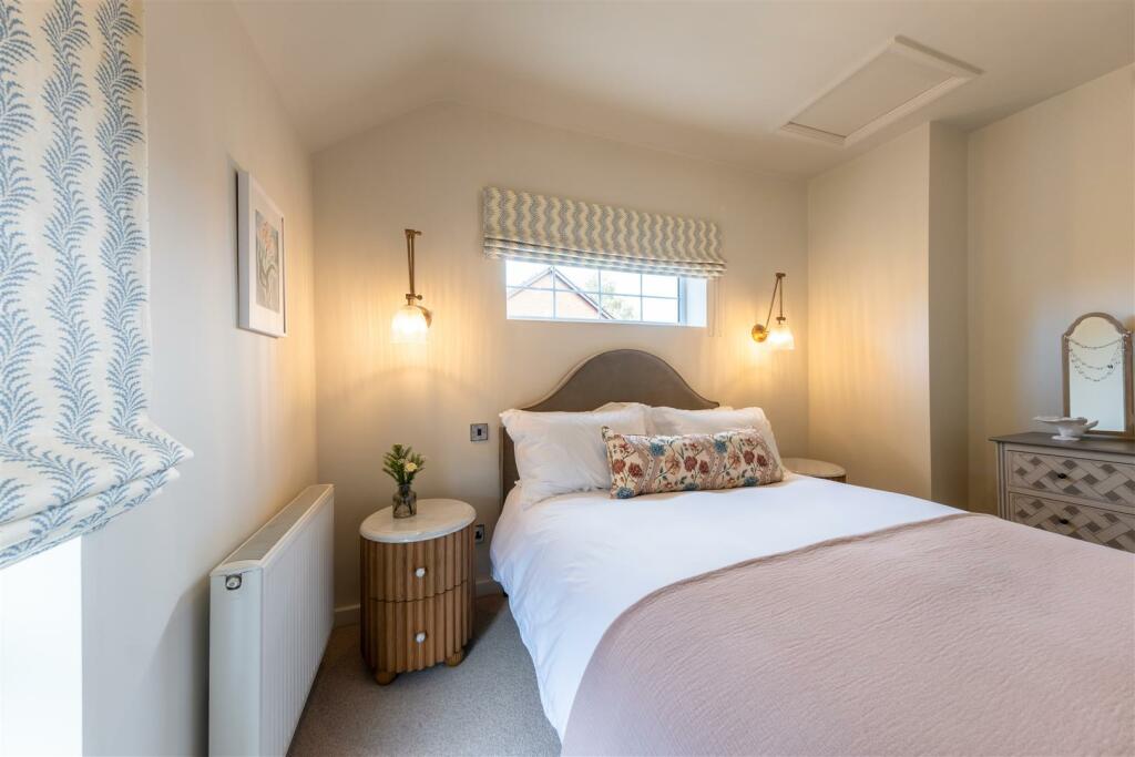 77 Hockenhull Lane-026.jpg