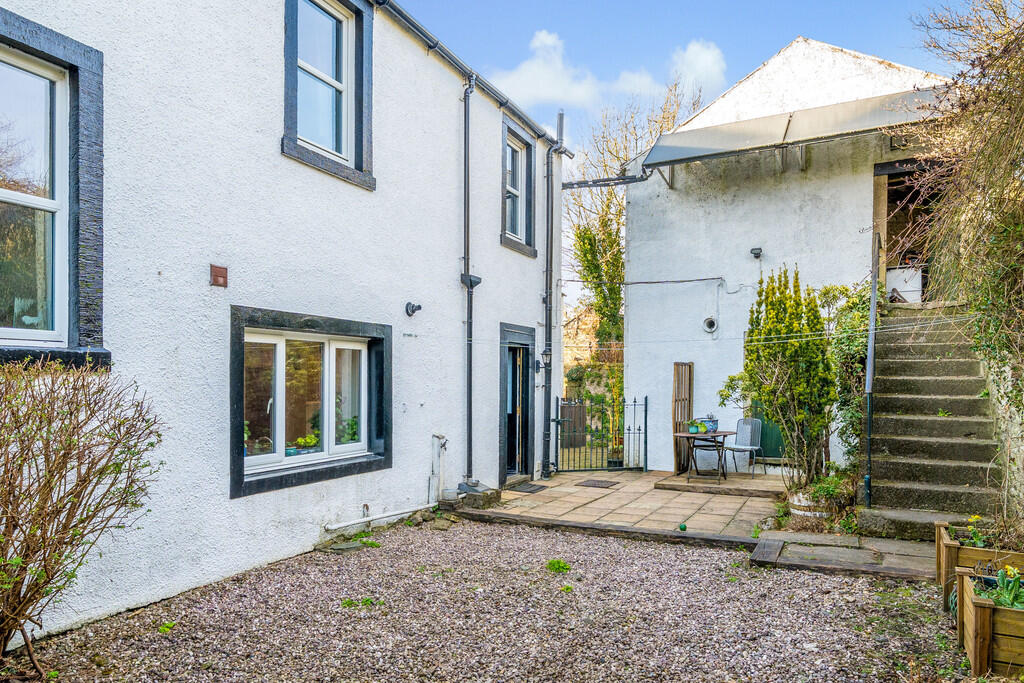 Rear Courtyard an...