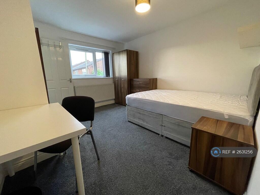 Bedroom 5
