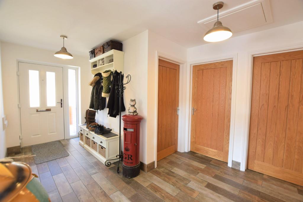 ENTRANCE HALL