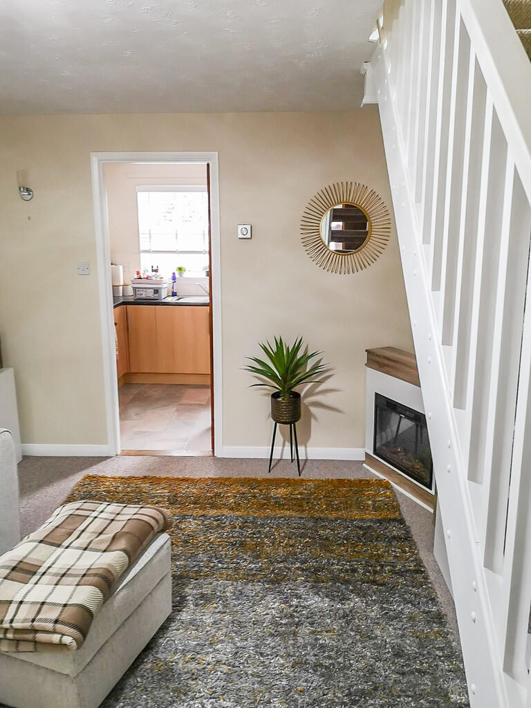 42 Limebank Park ...